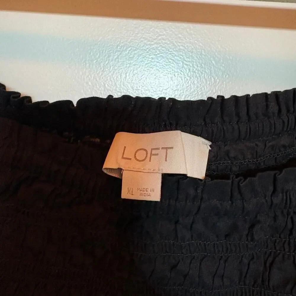 Loft Smocked Top Sz XL
